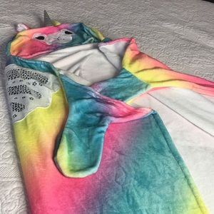 Justice for GIRLS hooded unicorn blanket